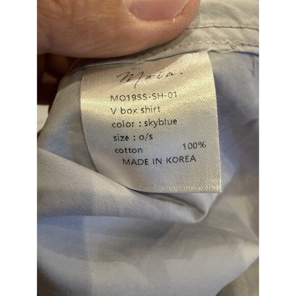 MOIA Womens SkyBlue V Box Shirt Button Up Long Sleeve One Size Shirt NWT $148 - Picture 7 of 9